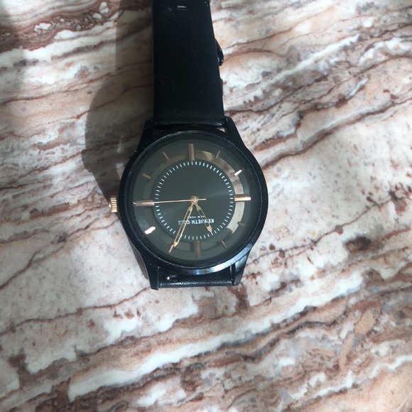 Kenneth Cole  New York Watch - Picture 2 of 3